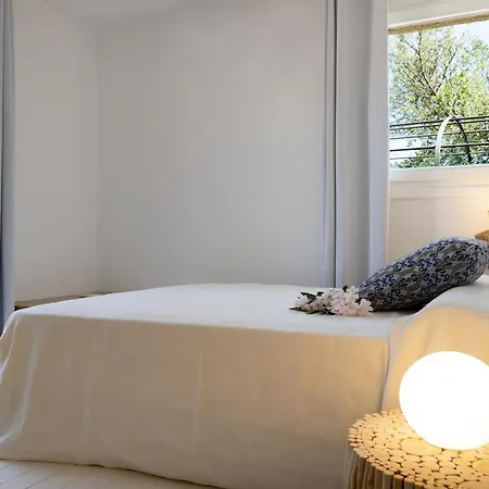 Le Rocce Sarde Hotell *